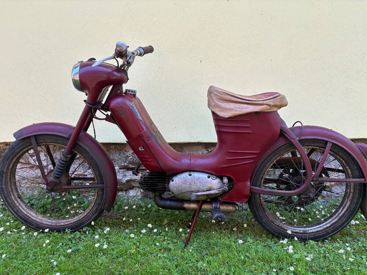 jawa 550 pařez