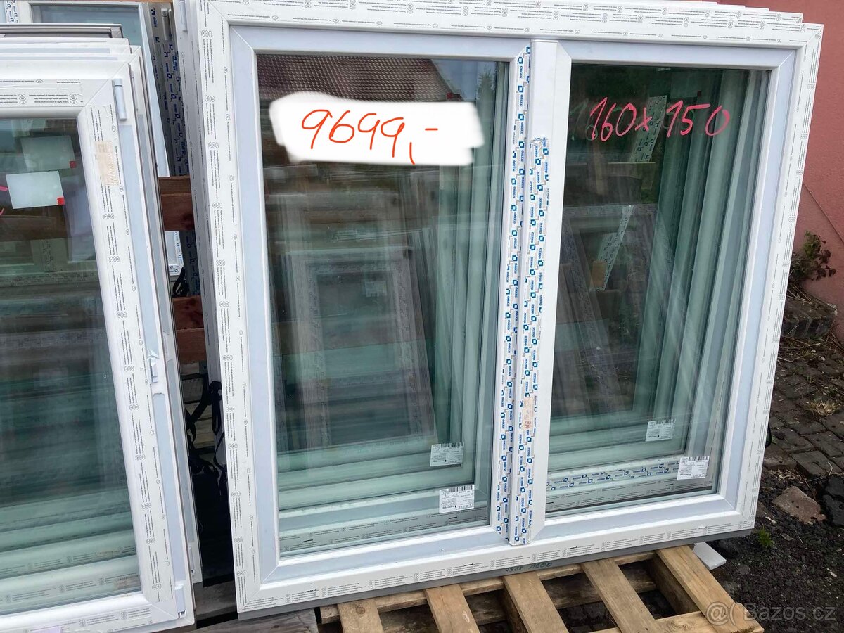 Prodám plastové okno 160x150 dvoukřídlé