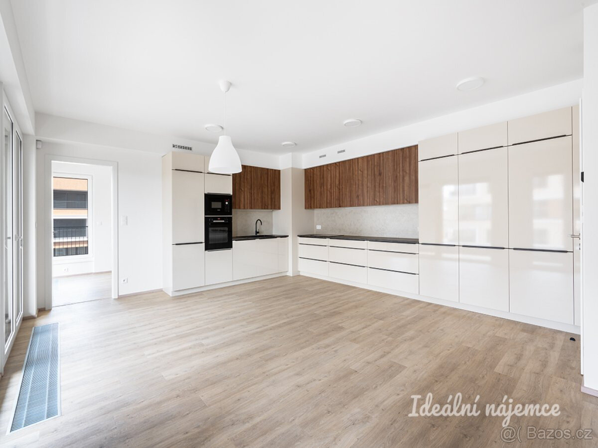 Pronájem bytu 3+kk, Domalípova, Hloubětín, 37000 Kč/měs, 90