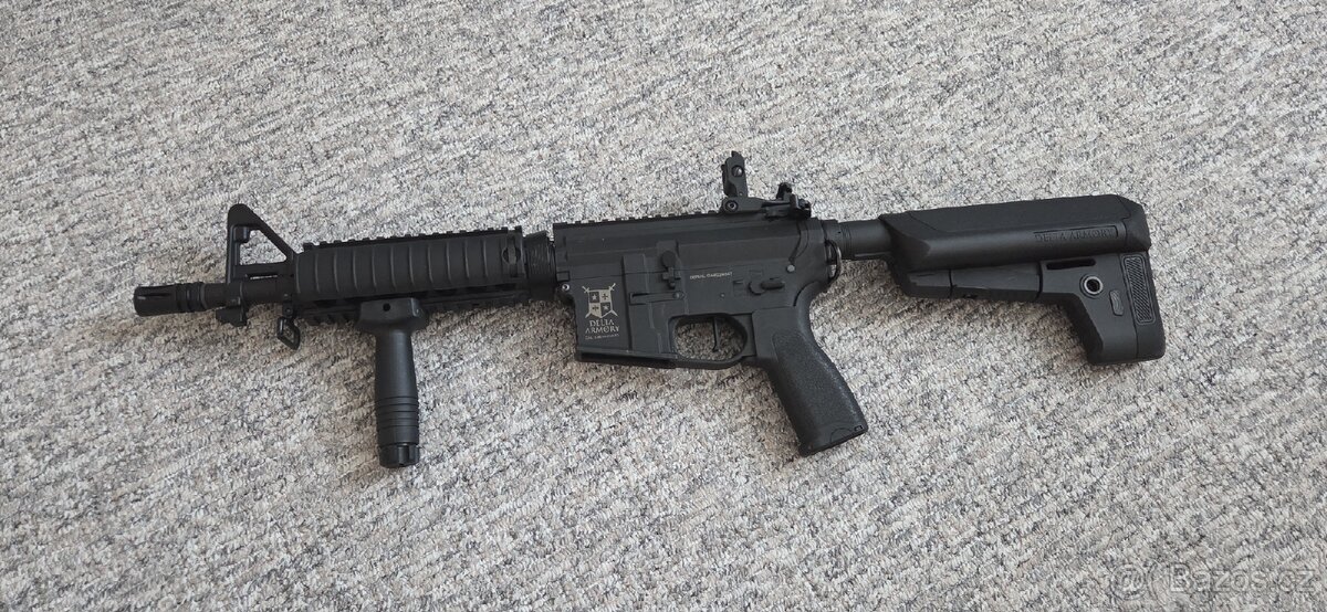 Elektrická Airsoftová Zbraň M4 + příslušenství