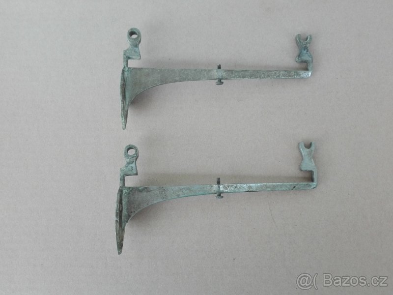 STARÉ DRŽÁKY - 2ks