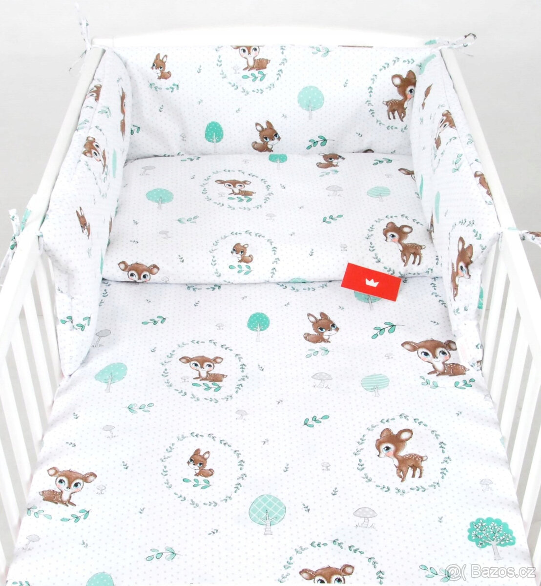 3 sada do dětské postýlky