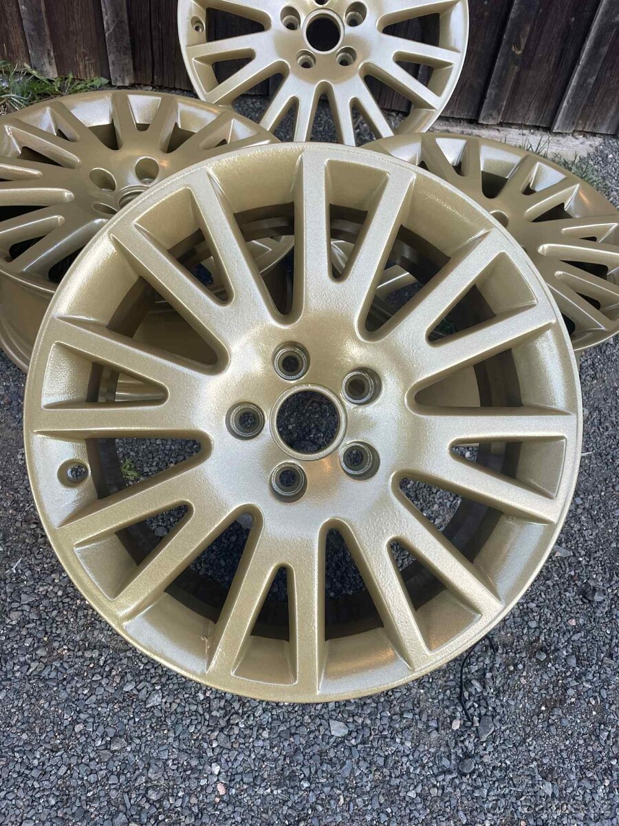Alu kola 17" 5x112 R17 7J ET42 , 57.1 mm nový lak