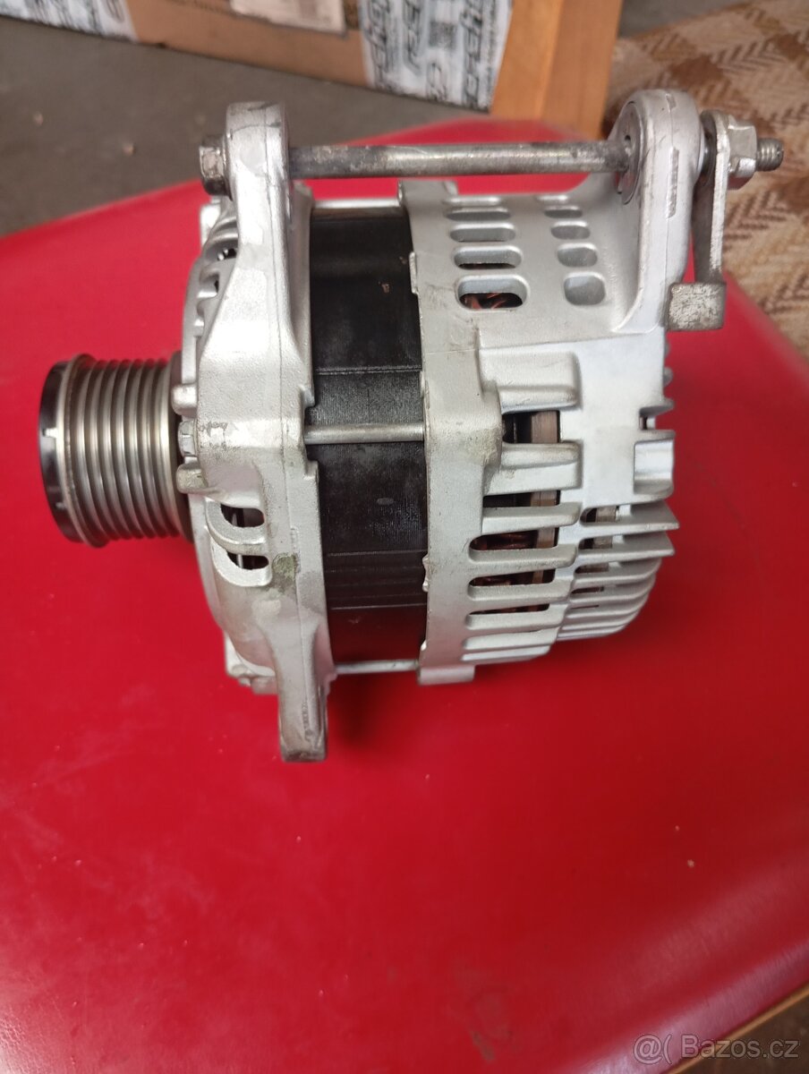 originální alternátor Subaru 23700AA640
