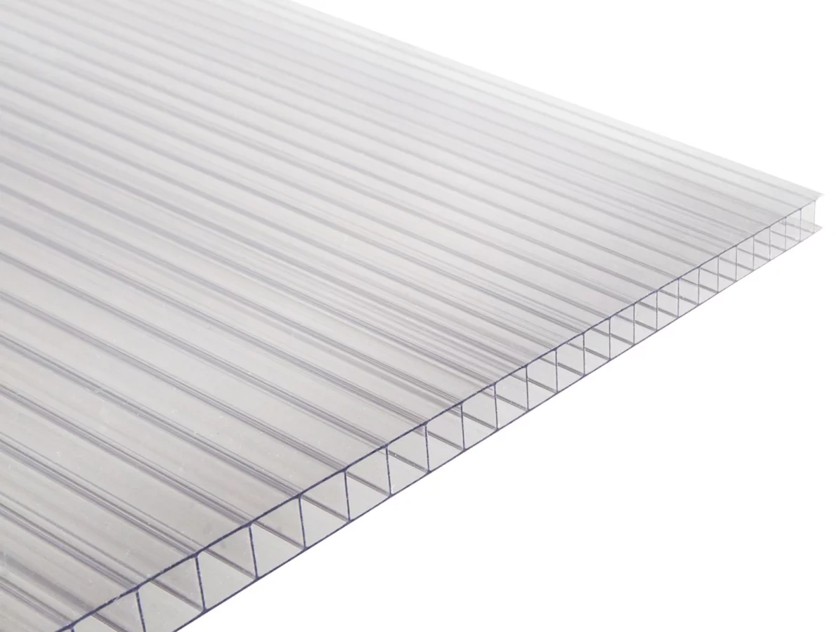 Nové polykarbonátové desky GUTTA tl. 10 mm, 4000x2100 mm