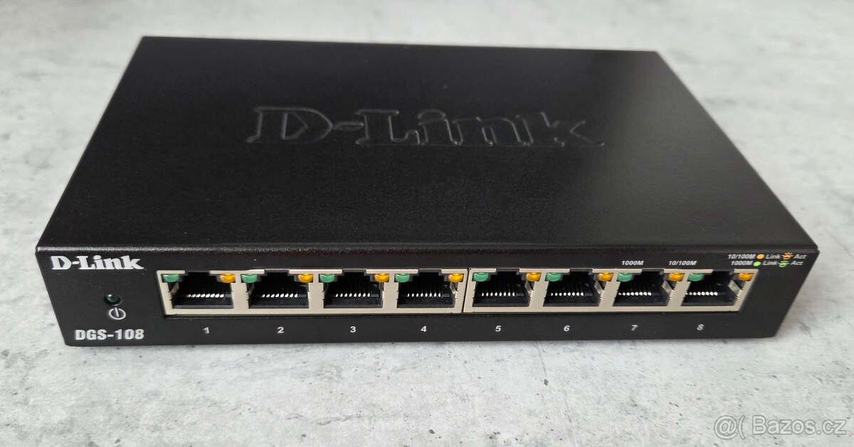 8-Port Gigabit Switch D-Link DGS-108