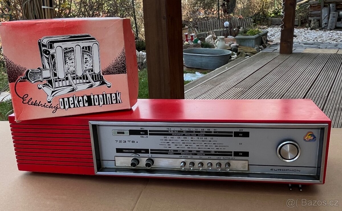 Retro set – rádio Europhon 723 TB.4 + opékač topinek ZNAK (Č