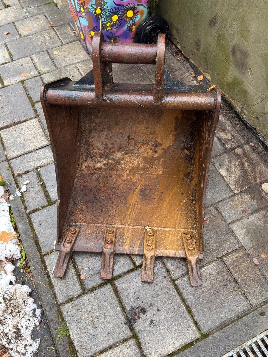 Lžíce na Bagr rychloupínací , šířka 53 cm.