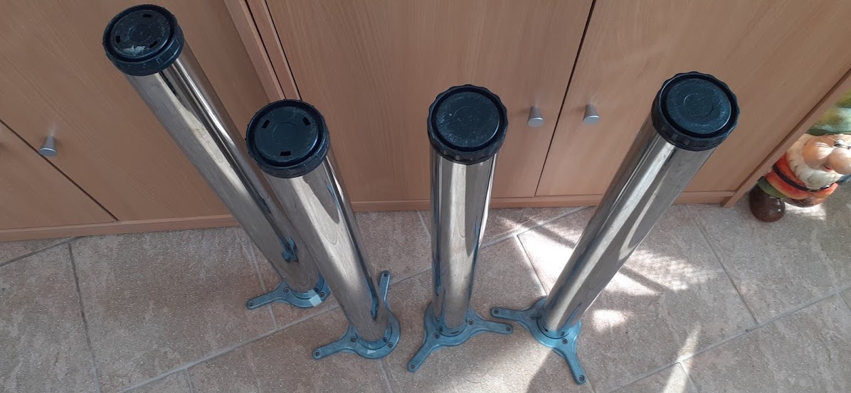 kovové nohy pro stůl