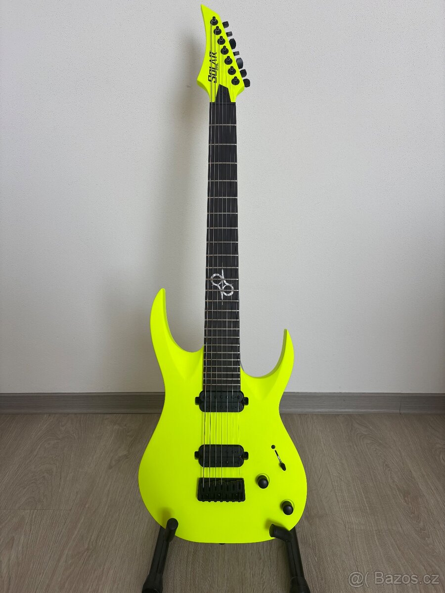 Sedmistrunná kytara Solar A2.7 LN