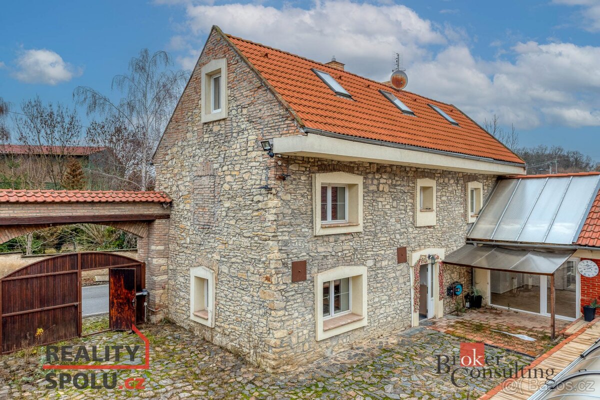 Prodej, domy/zemědělská usedlost, 579 m2, Kladenská 8, 25268