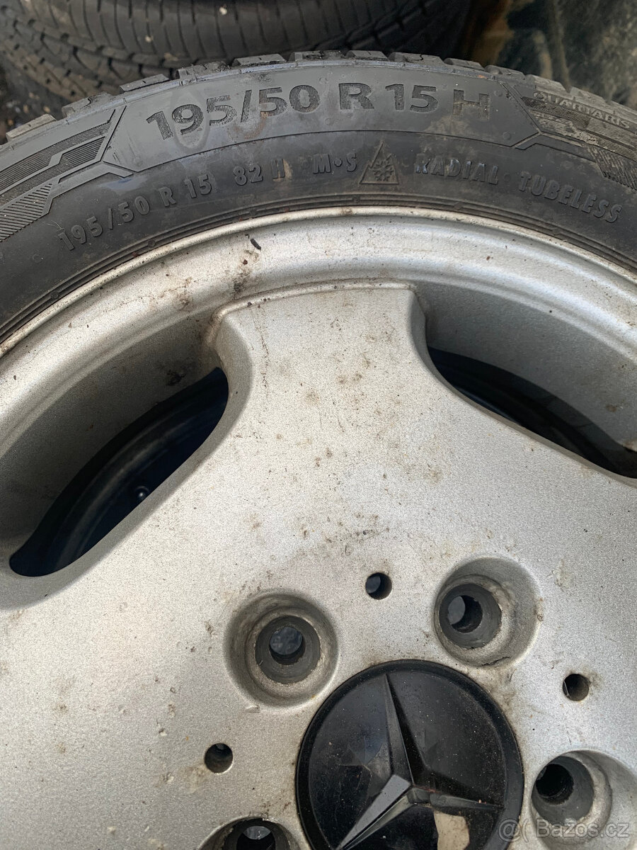 celoroční pneu Barum