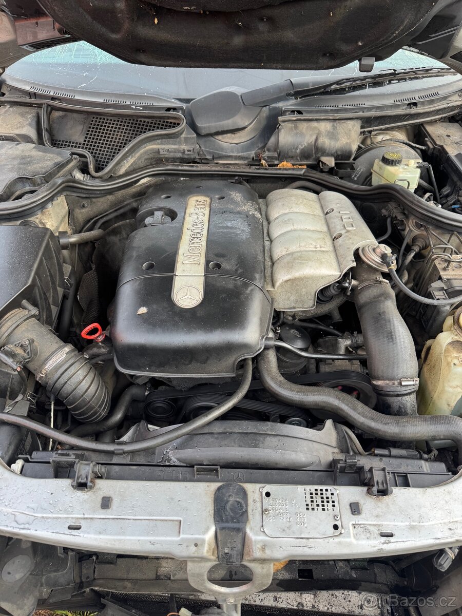 Mercedes benz 220cdi