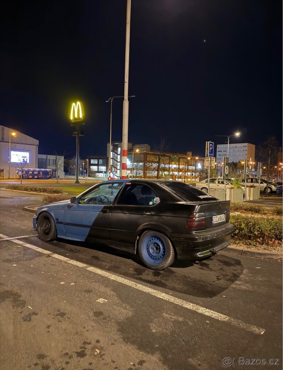 BMW e36 compact
