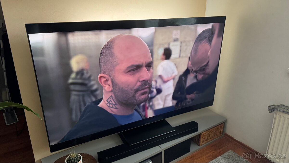 TCL televize