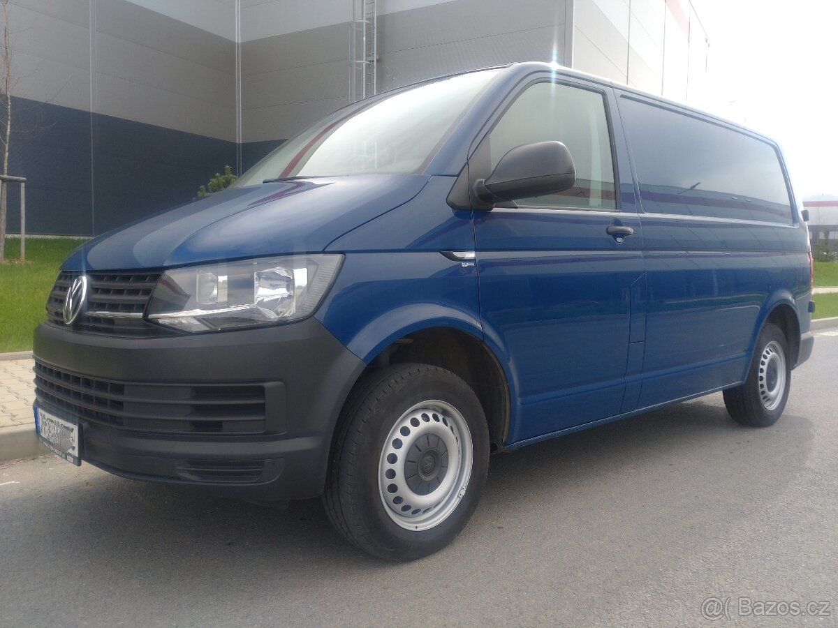 VOLKSWAGEN TRANSPORTER 2.0 TDi T6 - DPH - 76.000 km