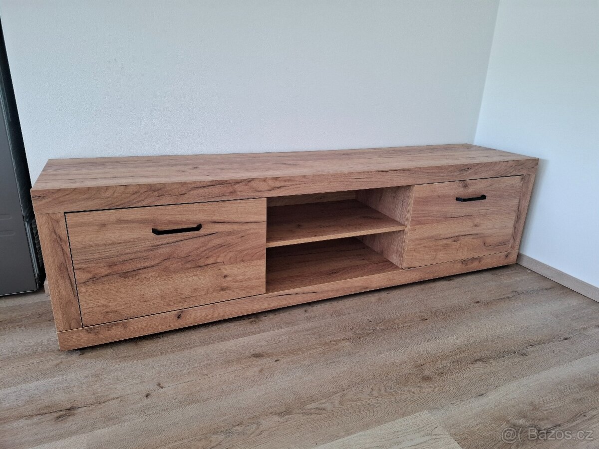 NOVY TV stolek Lintrup