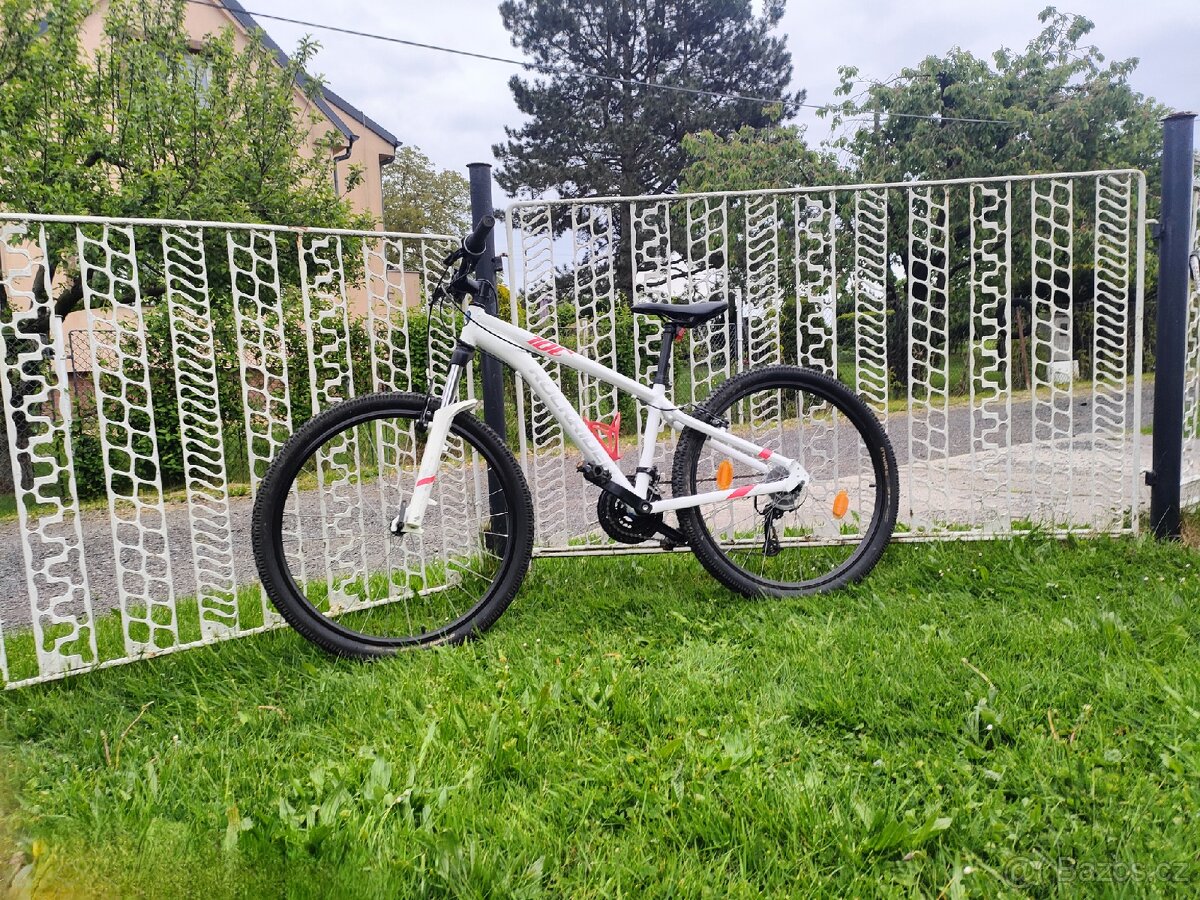 Prodám dívčí kolo 26"
