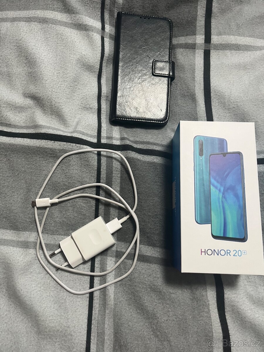 Prodám Honor 20 E