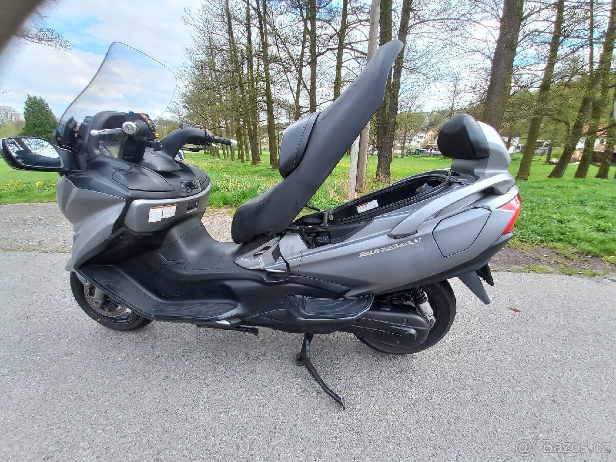 Prodám Suzuki Burgman 650 Executive