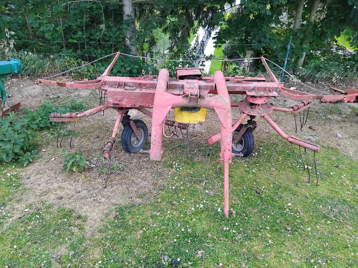 Obraceč sena OZ 2