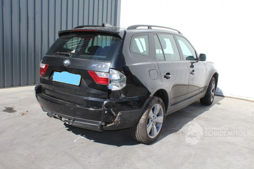 Náhradní díly BMW X3