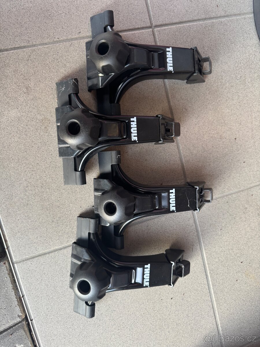 Patky Thule pro Jeep Wrangler Unlimited