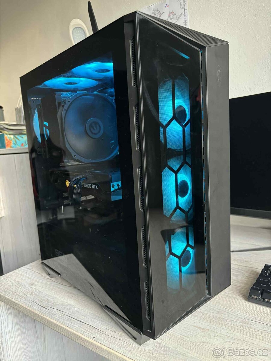 Ryzen 5700x, RTX 3060, 32GB, 1TB