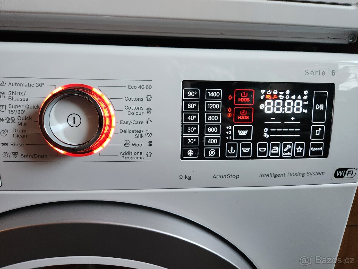 Zánovní pračka Bosch série 6 Exclusiv 9kg typ WAU28PH0BY