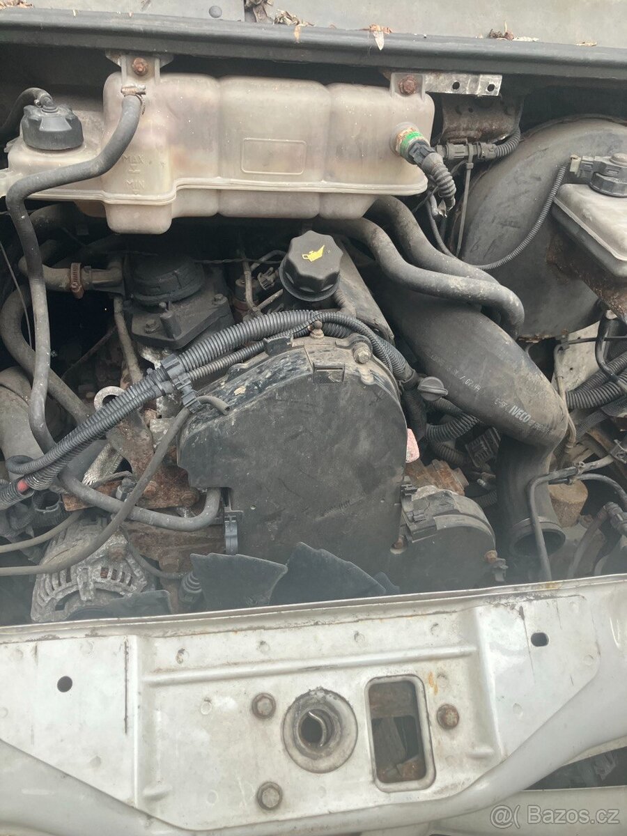 IVECO 35S11 M.Y.2009-MOTOR 2,3HPI DIESEL