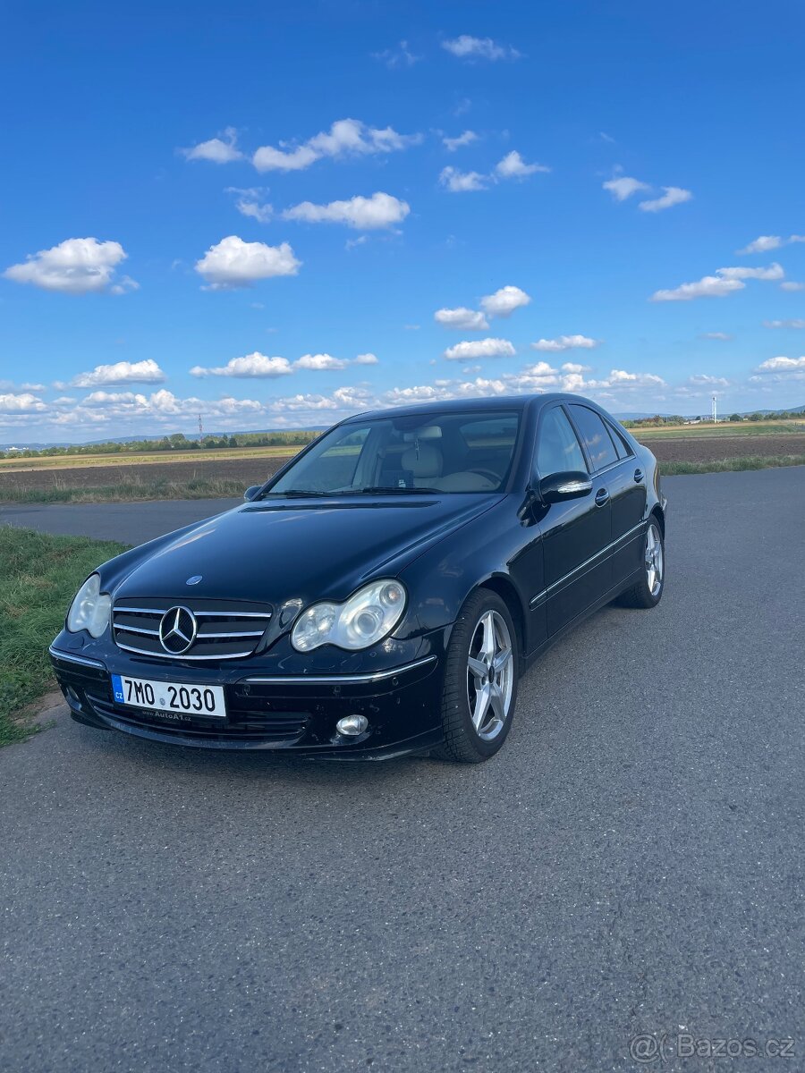 Mercedes-Benz C 320CDI V6 elegance AMG optik