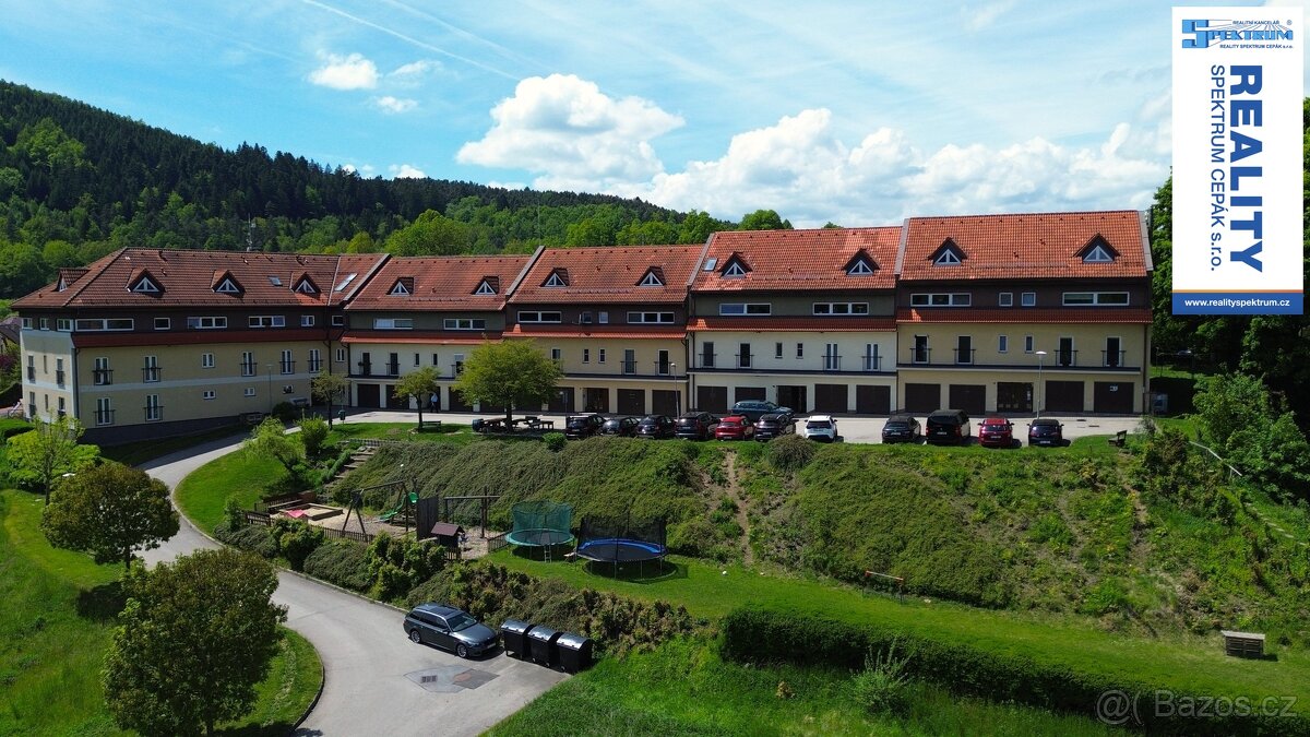 Prodej bytu 3+kk s garáží, 61 m², Český Krumlov