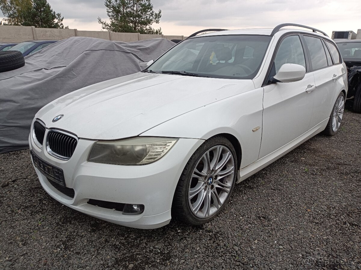 BMW e91 320d lci 130kw sportsitze