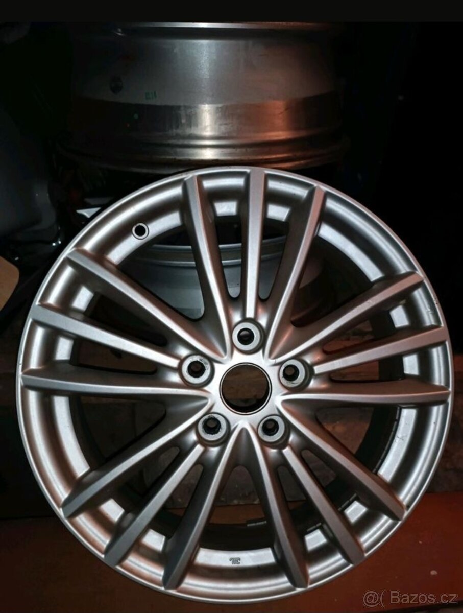 alu kola SUZUKI 17x6,5J  (rezervace ROKYCANY )