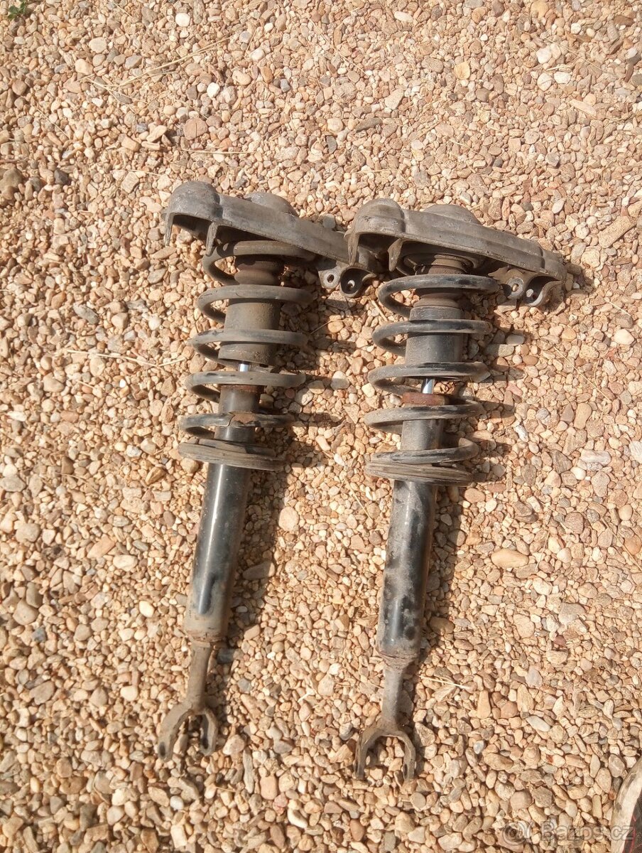 Přední tlumiče vw passat