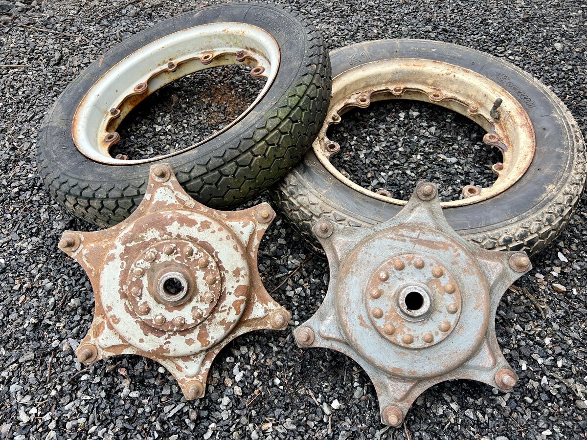 Zadní kola ČZ 505 RIKŠA - VELOREX