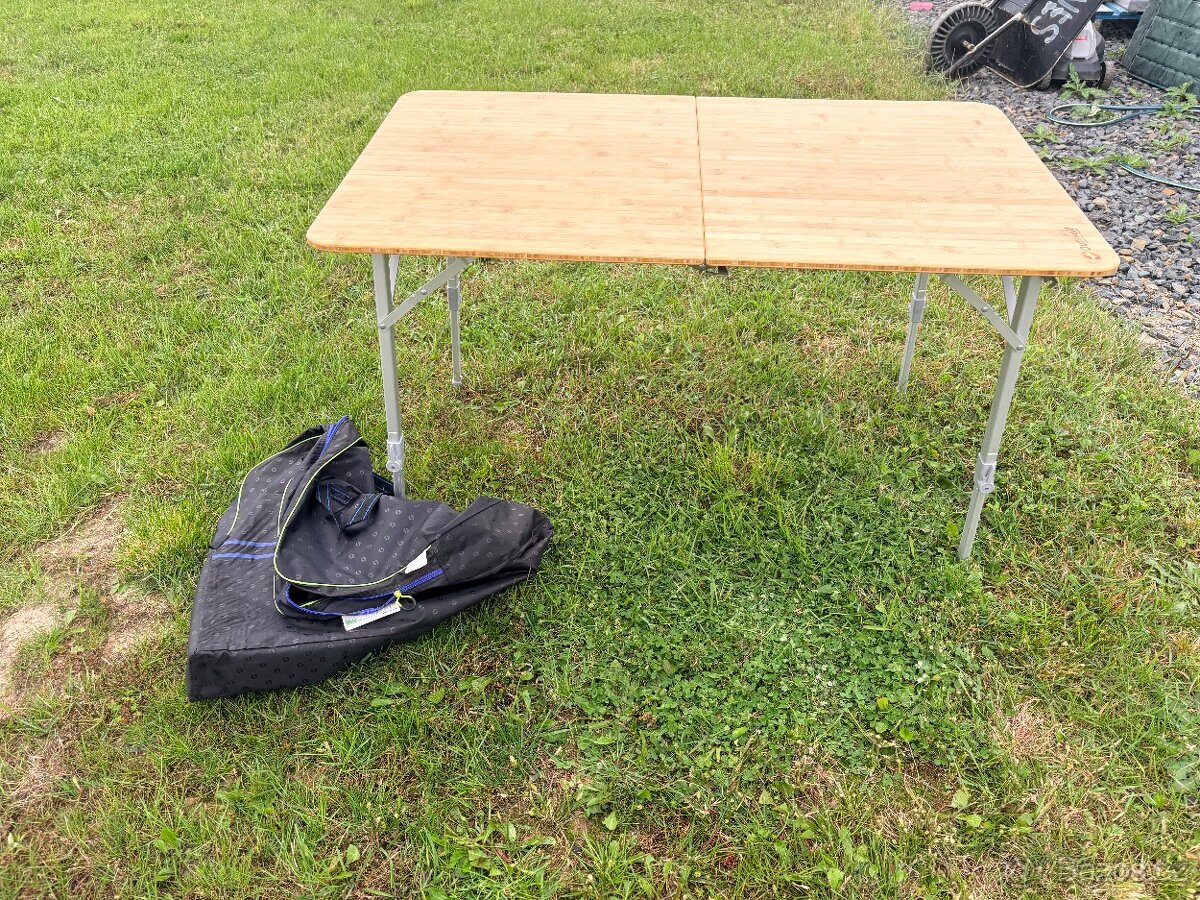 Kempingový stůl outwell