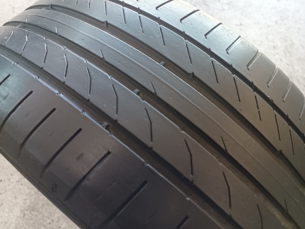 235/50 R17 CONTINENTAL (3119)