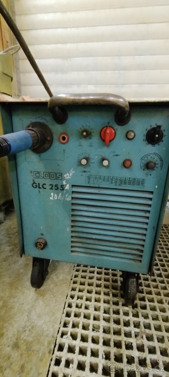 Svářečka Cloos GLC 255