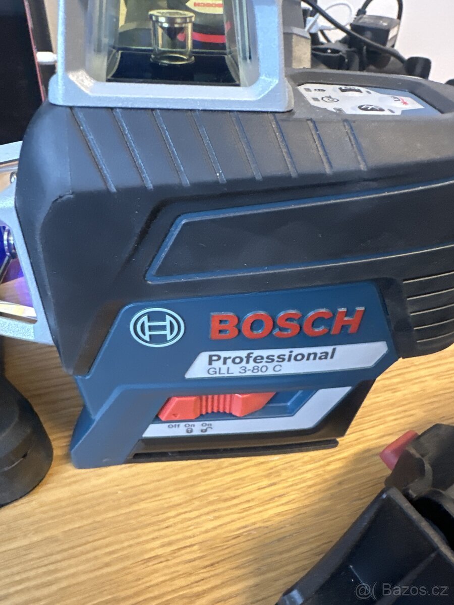 Aku laser Bosch GLL 3-80C 12V