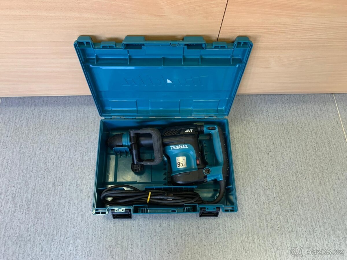 Bourací kladivo Makita HM0871C+ kufr
