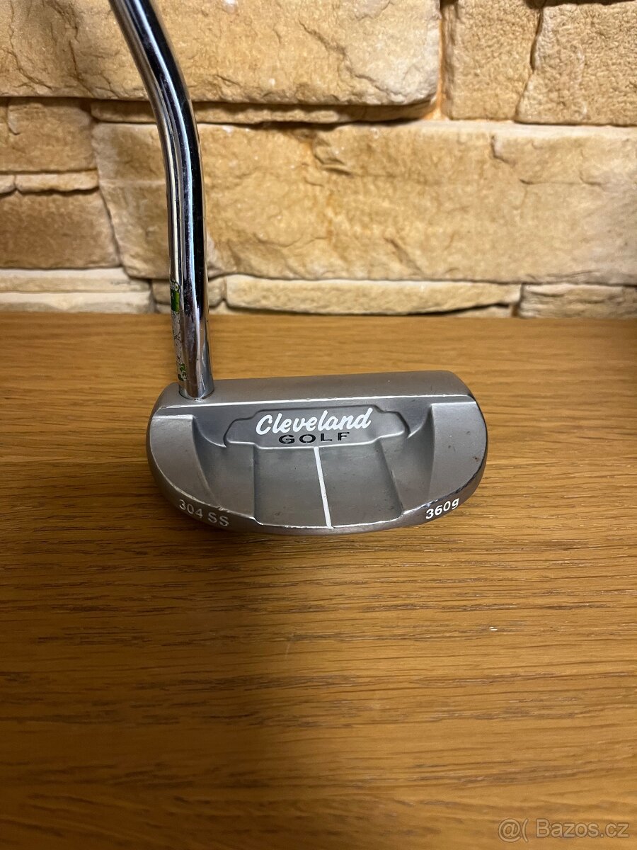 Golfový putter Cleveland