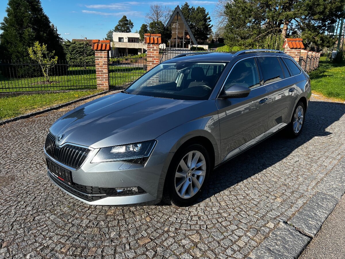 Škoda Superb 1.5 tsi 110kw Business DSG Combi
