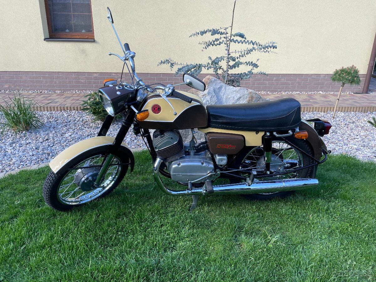 čz 250/471 smolík