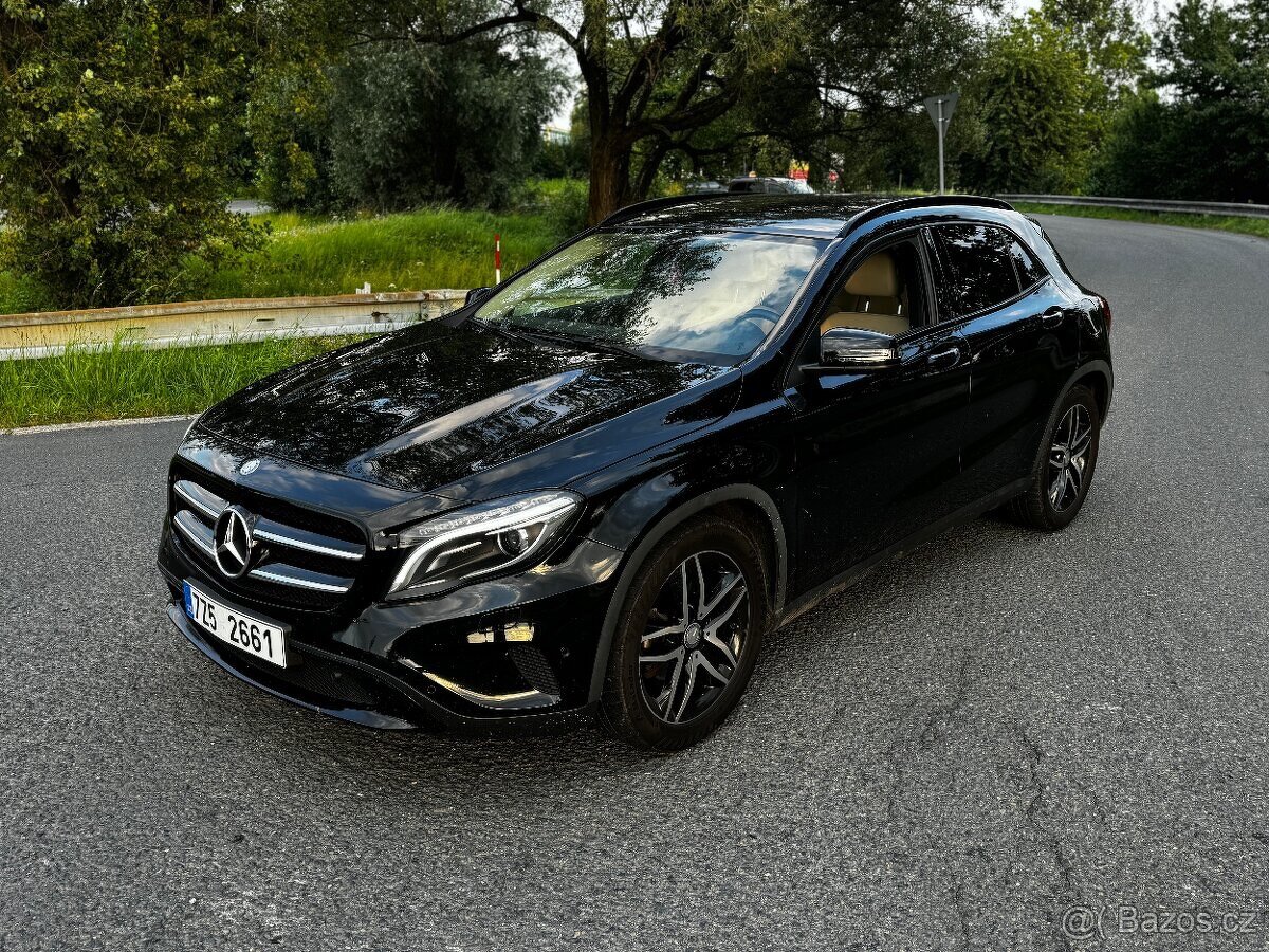 MERCEDES-BENZ GLA 200CDI 100kW r.v.2015 Automat 4x4