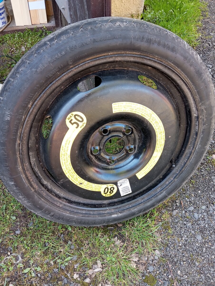 Dojezdové kolo VW Seat