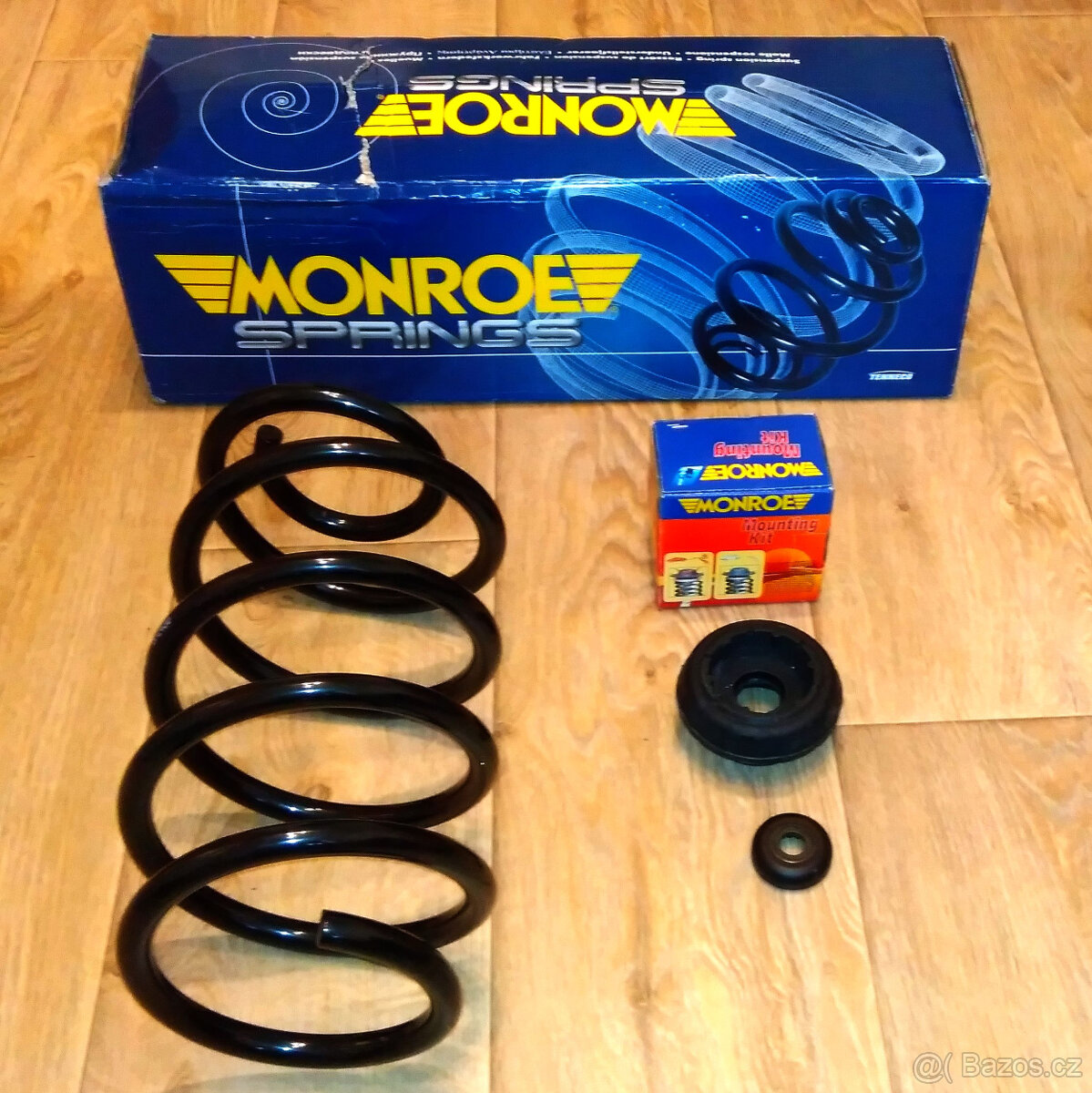 Přední pružina podvozku MONROE SP 2450 + ložisko MK 067