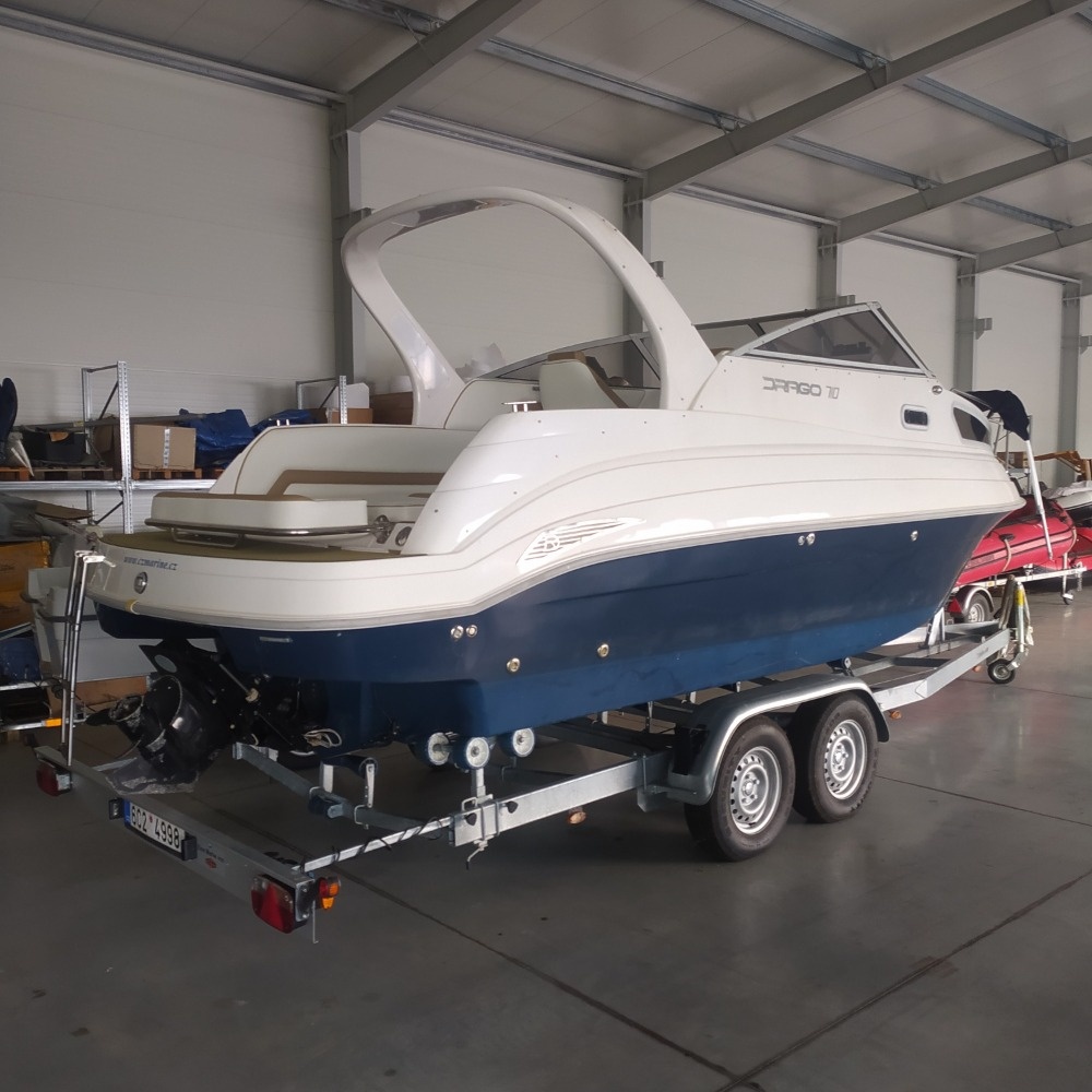 Laminátová kajutová loď DRAGO 710 OB + Mercruiser 4,5L MPI