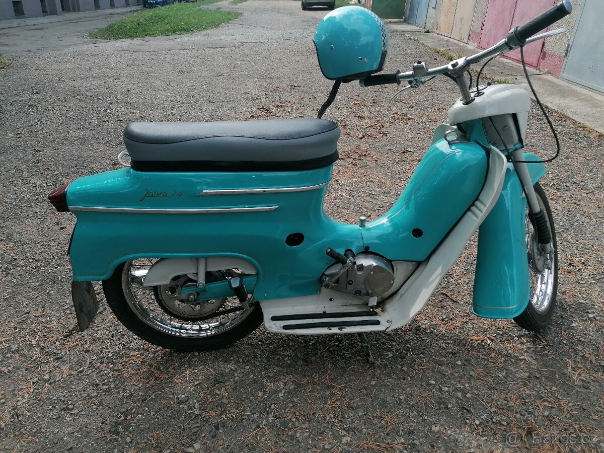 Jawa Pionýr 20 s SPZ a STK do roku 2028