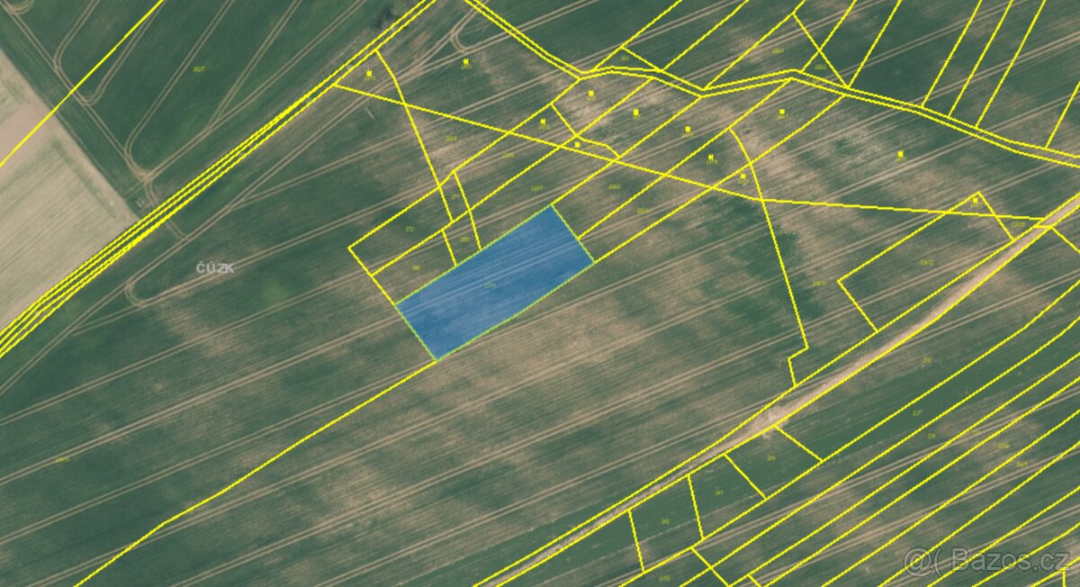 Prodej pole 2514 m² ( 88 Kč/m² )